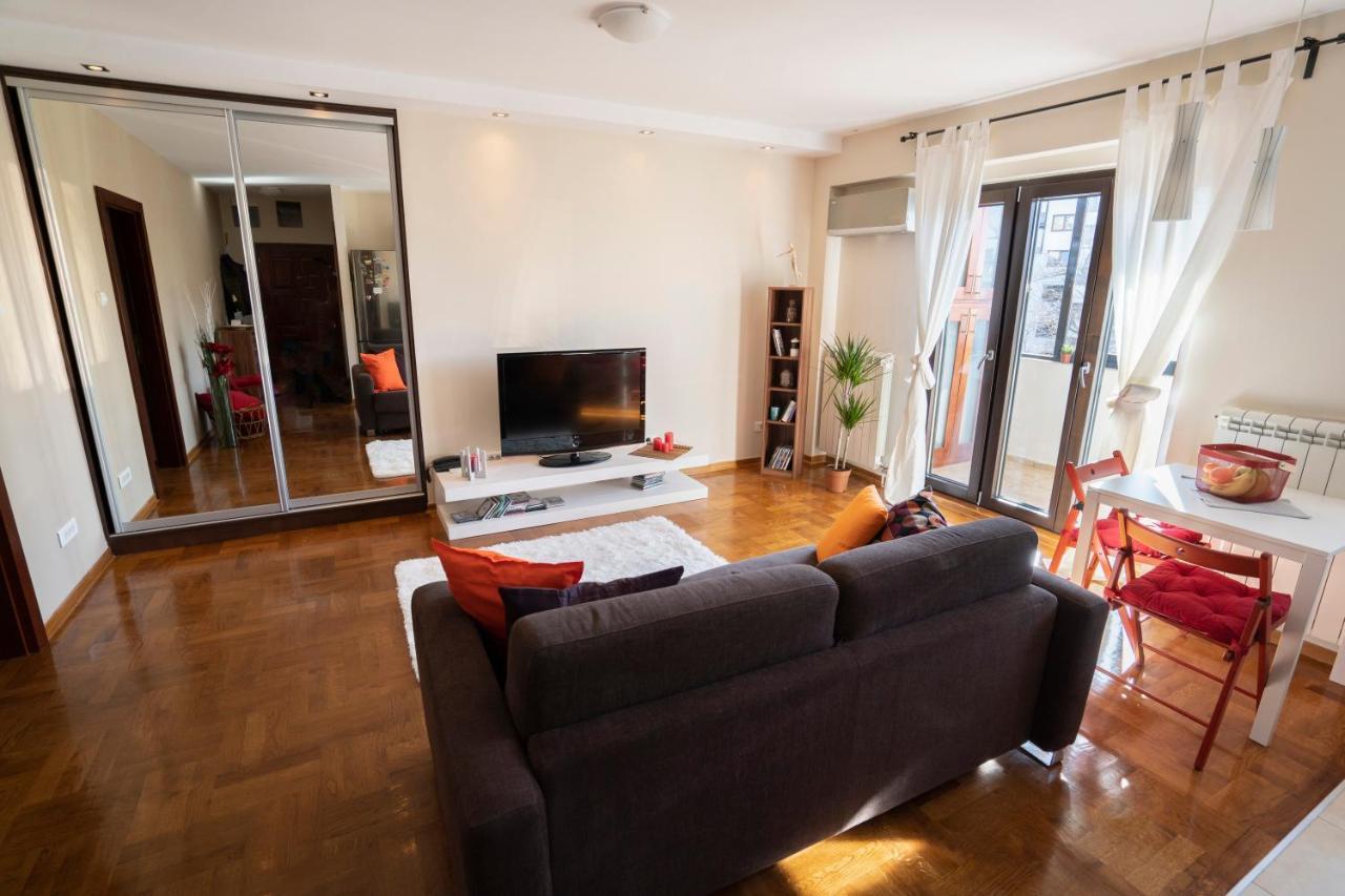 Desire, City Center Apartment Terazije Beograd Bagian luar foto